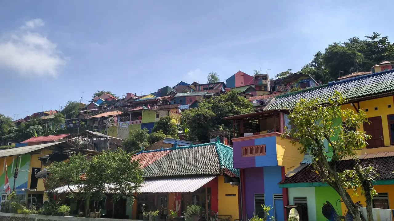 Kampung Pelangi