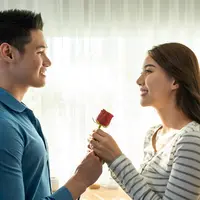 Ilustrasi cinta yang tulus./copyright&nbsp;shutterstock.com/g/Kiwis