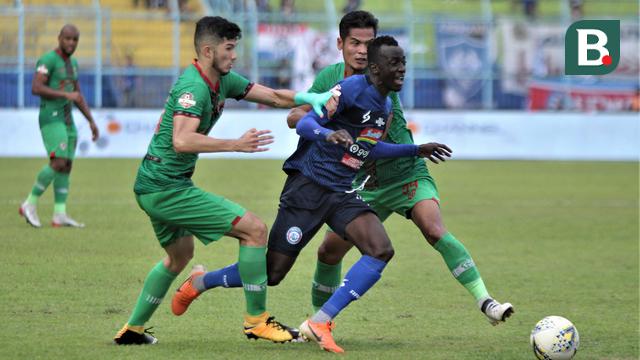 Arema vs Kalteng Putra