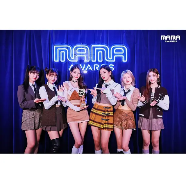 IVE bawa pulang piala MAMA Awards 2022 Day 1 (Foto: Instagram @mnet_mama)
