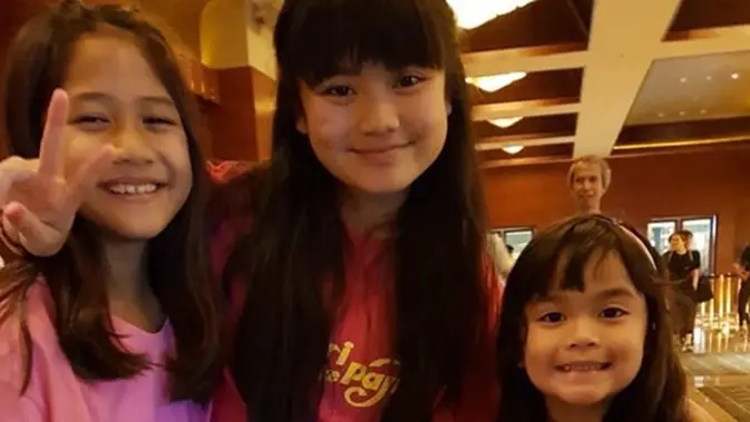 4 Fakta Kenapa Kamu Harus Nonton Film Kulari Ke Pantai Bersama Keluarga Lifestyle Fimela Com