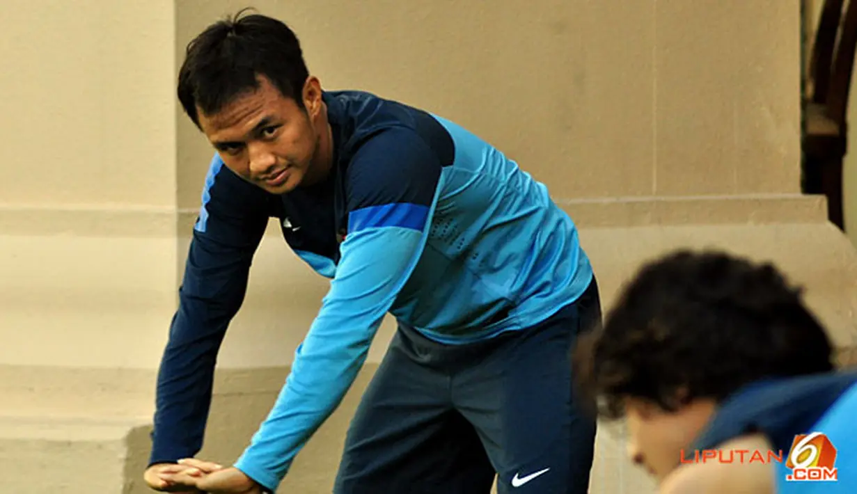 Latihan Timnas Indonesia Minggu (25/11/2012) di Hotel Horses Golden Palace, Kuala Lumpur, Malaysia.  tempat menginap Pemain Timnas Piala AFF 2012.