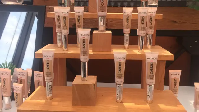 Varian Revlon PhotoReady Candid™