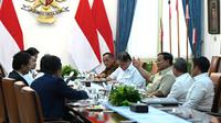 Presiden Prabowo Subianto saat rapat bersama Menteri-mentri di Kompleks Istana Kepresidenan Jakarta, Selasa (9/9/2025). (Foto: Biropers)