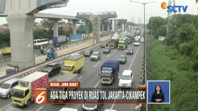 Pengendara juga diimbau mencari informasi terbaru lewat media sosial sebelum melintas di Tol Jakarta - Cikampek agar tak terjebak kemacetan panjang.