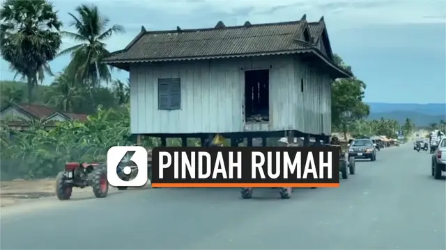 VIDEO: Unik, Aksi Keluarga di Kamboja Pindahkan Rumah Pakai Traktor