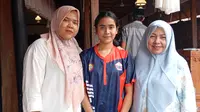 PON Bela Diri Kudus 2025: Atlet Jujitsu Muda, Safina, Sempatkan Mampir Makam Sunan Kudus