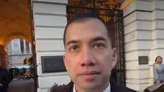 Asintel Danpaspampres Kol Inf Mulyo Junaidi menanggapi viralnya video anggota Paspampres yang melarang pewarta mendekati area ring-1 saat kunjungan Presiden Prabowo Subianto di London, Inggris, dengan menegaskan bahwa anggota tersebut menjalankan tugas pengamanan sesuai SOP dan secara proporsiona...