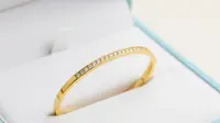 Model Gelang Emas Gram Kecil untuk Kado. Gemini