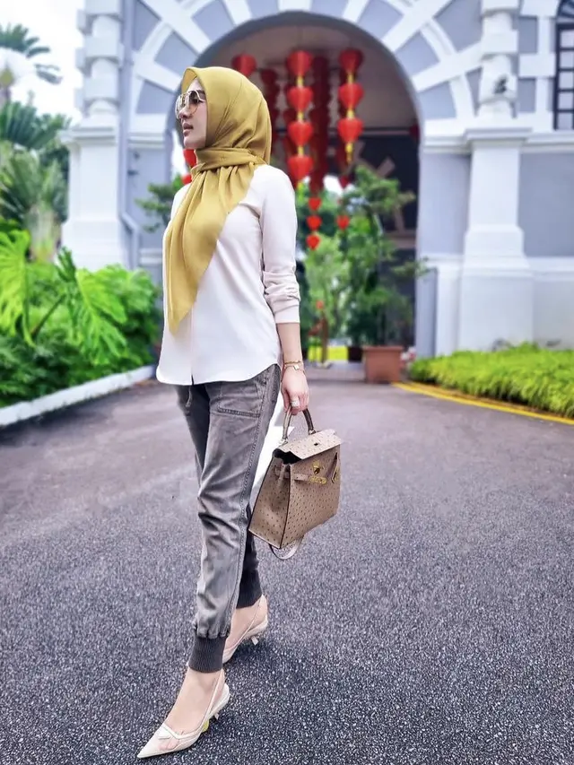 Syahrini (Sumber: Instagram/princessyahrini)