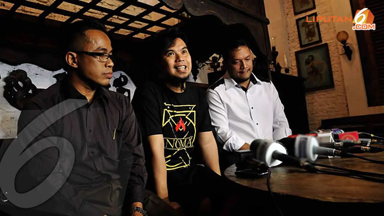 ahmad-dhani-2-140128a.jpg