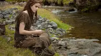 Trailer Film Nabi Nuh Suguhkan Adegan Ciuman Emma Watson