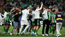 Lolosnya Real Betis ke Liga Champions musim depan turut terbantu oleh kebijakan koefisien UEFA yang memberikan lima jatah wakil bagi Spanyol. Kepastian lima slot tersebut didapat setelah Rayo Vallecano berhasil menembus final Liga Konferensi dengan menyingkirkan Strasbourg. (AFP/Cristina Quicler)