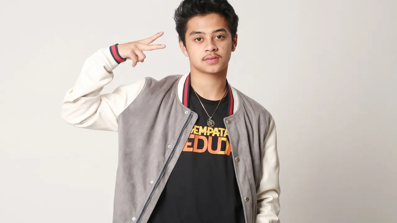 [Fimela] Bastian Steel