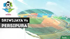Tinus Pae tak terima saat kena nutmeg dari Esteban Vizcarra saat Sriwijaya FC Vs Persipura.