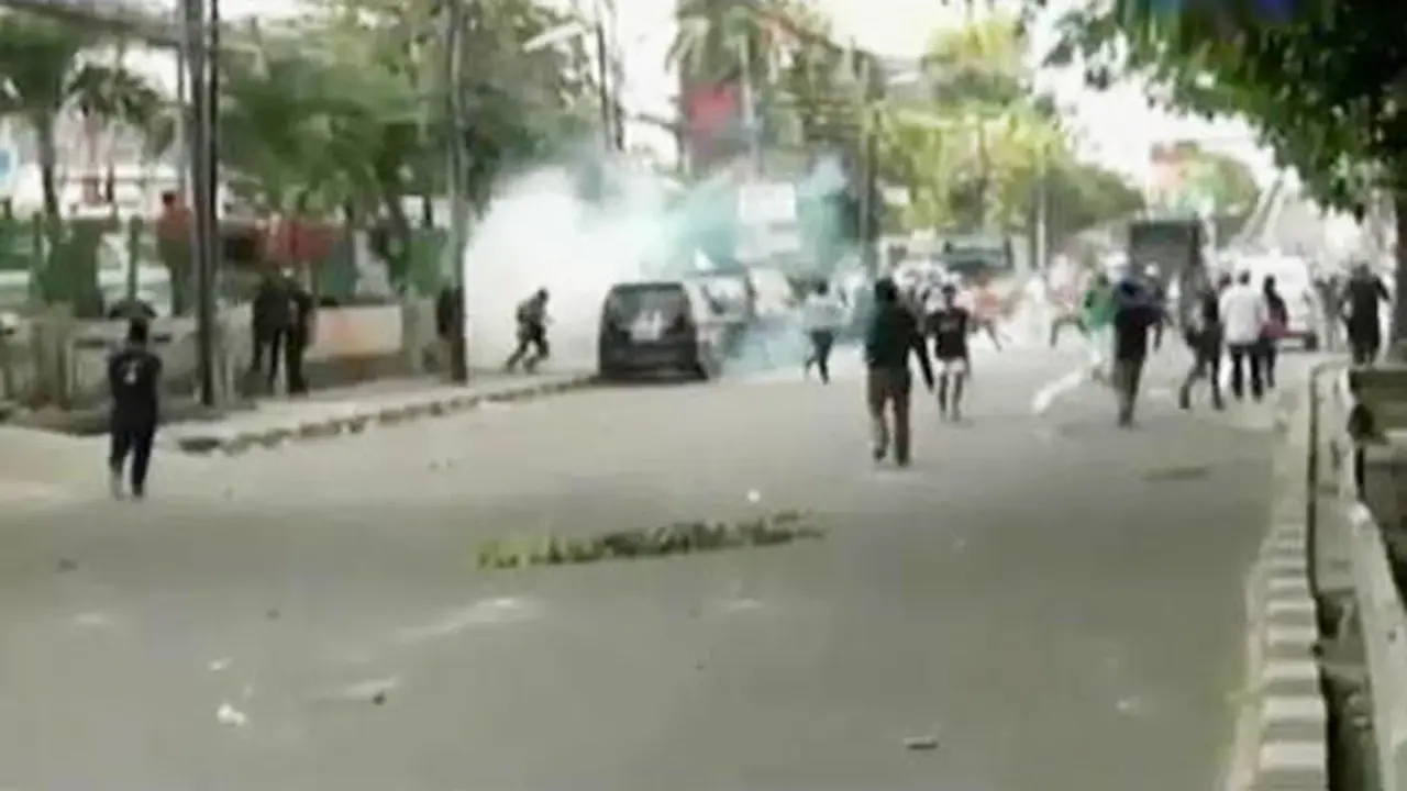 Ricuh Demo Anti-Ahok hingga Polres Tegal Lestarikan Seni