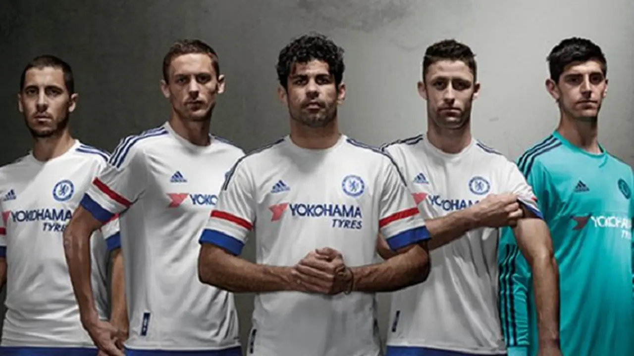 Jersey tandang Chelsea 2015-2016