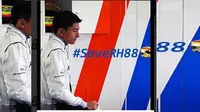 Cinta Laura Cemaskan Nasib Rio Haryanto di F1