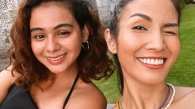 11 Tahun Jadi Sahabat, Ini 7 Potret Kompak Sahila Hisyam dan Aulia Sarah