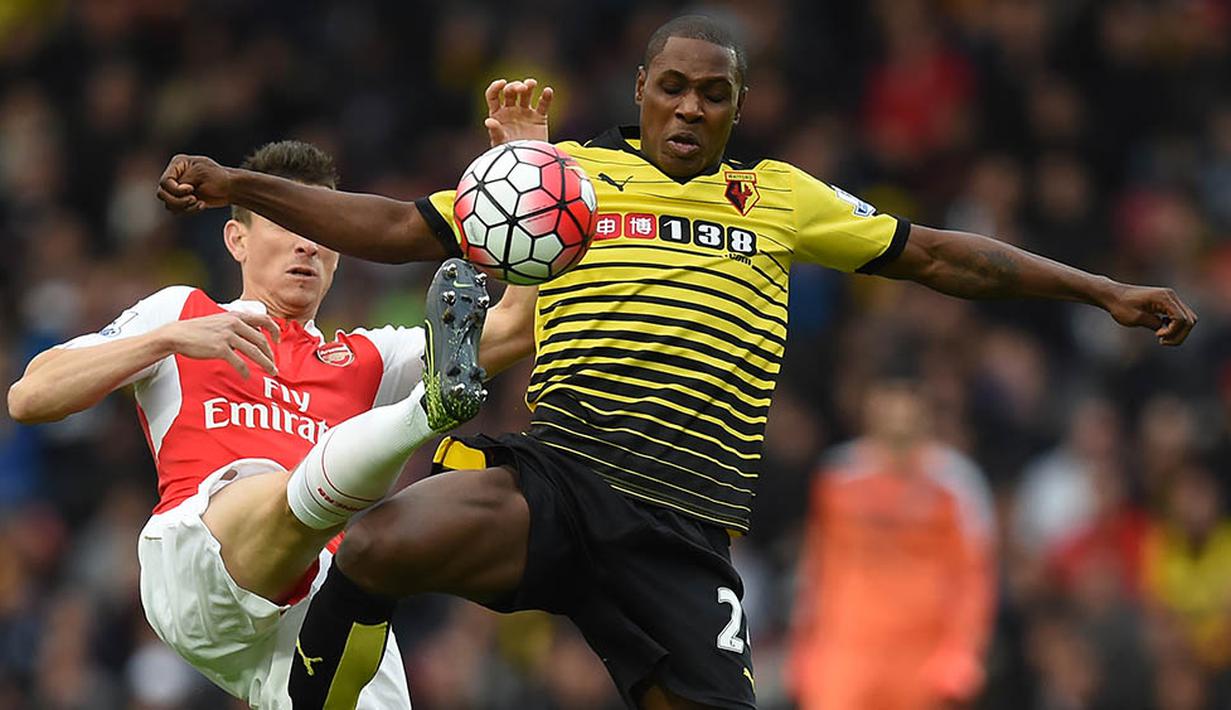 3. Odion Ighalo, mencetak 10 gol dari 16 kali penampilan bersama Watford. (AFP/Paul Ellis)