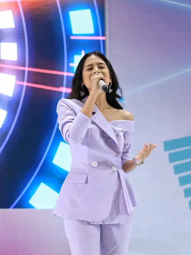 [Fimela] Maudy Ayunda