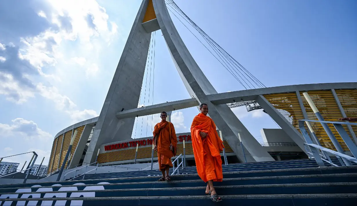 Sejak dari bandara, atmosfer SEA Games sudah terasa. Spanduk promosi SEA Games lebih semarak di tempat-tempat wisata. (Mohd RASFAN/AFP)