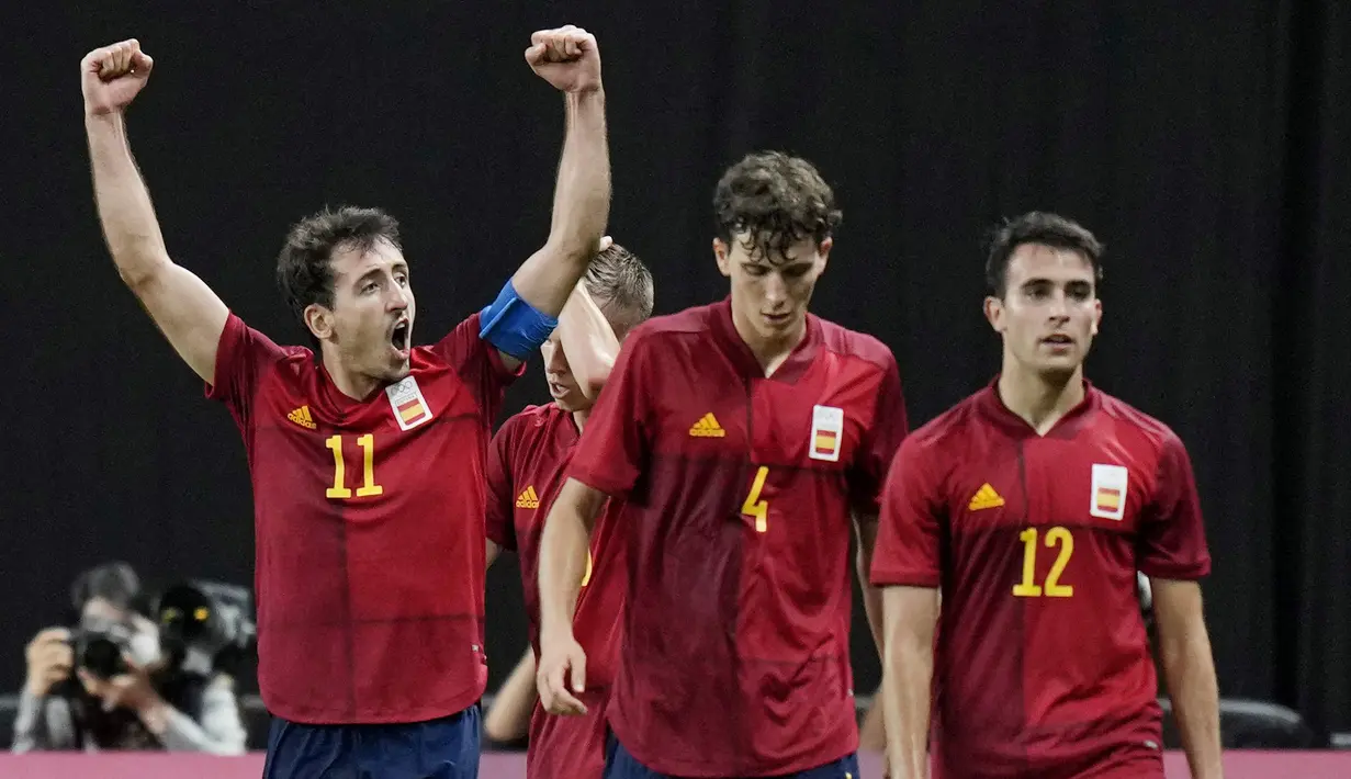 La Furia Roja hanya mampu mengalahkan Australia dengan skor tipis 1-0 lewat gol di sisa sepuluh menit laga. (Foto: AP/Silvia Izquierdo)
