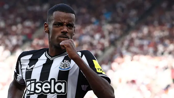 Blak-blakan! Alexander Isak Absen Pramusim Newcastle karena Gosip Transfer