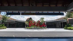 Untuk memperingati Hari Raya Nyepi hari ini, PT Angkasa Pura I memastikan bandara Ngurah Rai tidak beroperasi atau tutup sementara. Bandara Ngurah Rai Bali tidak melayani operasional penerbangan mulai 22 Maret pukul 06.00 WITA sampai 23 Maret pukul 06.00 WITA. (AFP/DICKY BISINGLASI)