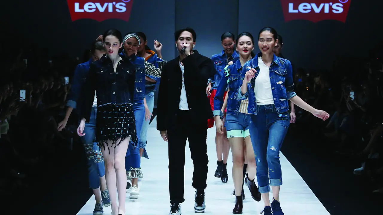 LPM Dapatkan 4 Desainer Pemenangnya di Panggung JFW 2018