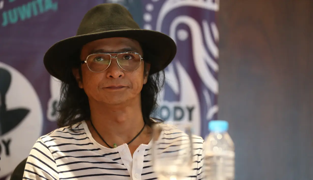 Anak laki-laki yang lahir di Bandung itu lama menetap di Amerika Serikat bersama ibundanya. Bahkan, belum lama ini, Jordan Norkett telah melepas masa lajangnya. Itu terlihat dari akun media sosial. (Nurwahyunan/Bintang.com)