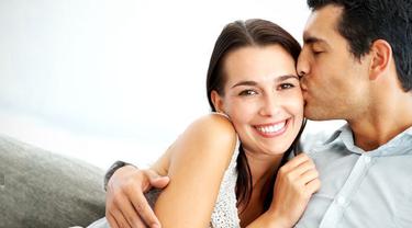 Bercinta Di Usia 40 Tahun Ke Atas Ini Yang Perlu Wanita Lakukan Parenting Fimela Com