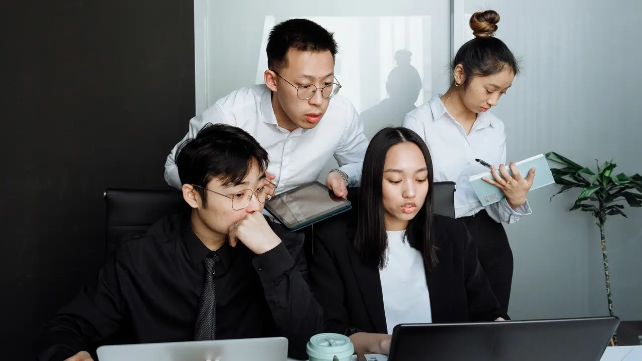 Side Hustle, Peluang di Balik Waktu Luang