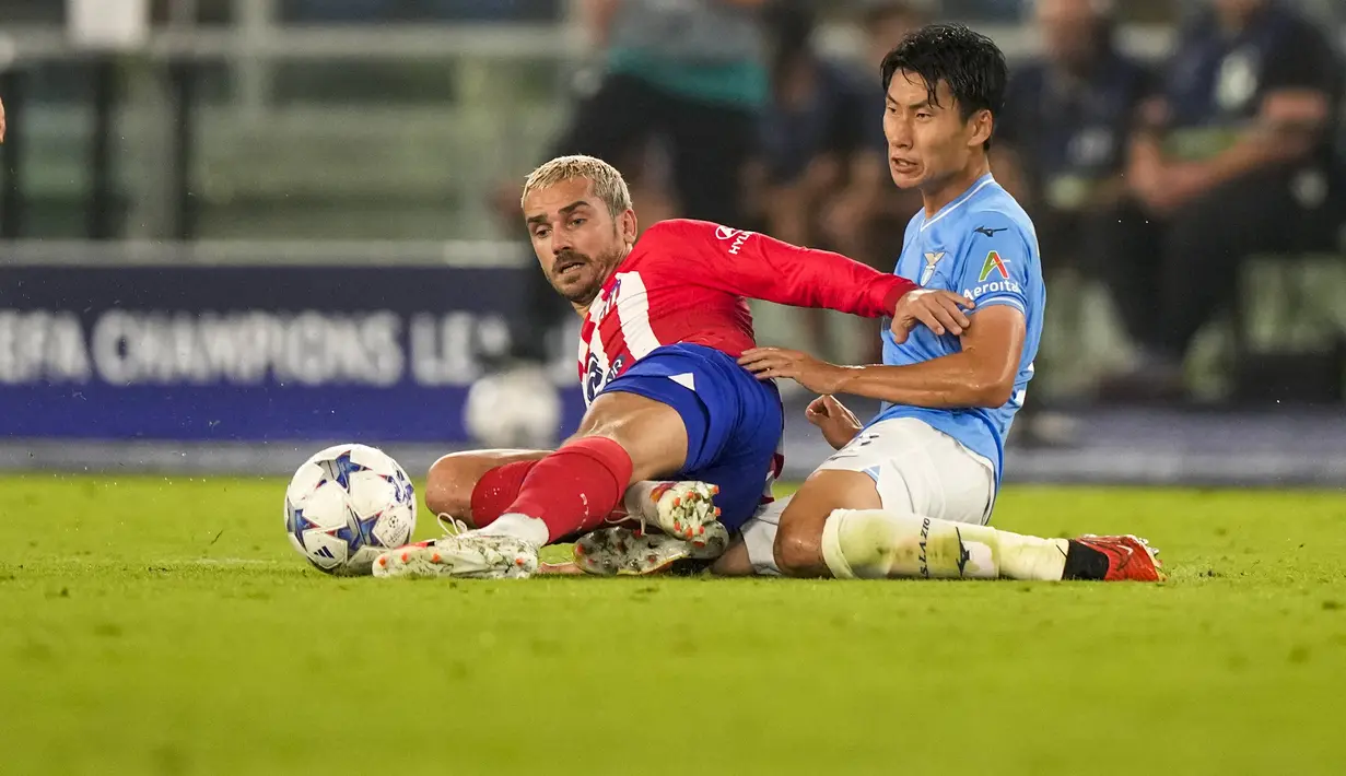 Laga Lazio vs Atletico Madrid pada matchday pertama Liga Champions 2023-2024 berakhir dramatis. (AP Photo/Andrew Medichini)