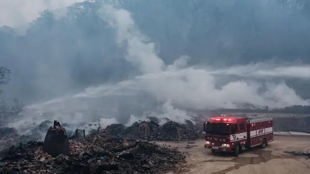 Kebakaran Hutan Korea Selatan, Sebuah Kuil Kuno Nyaris Rata dengan Tanah