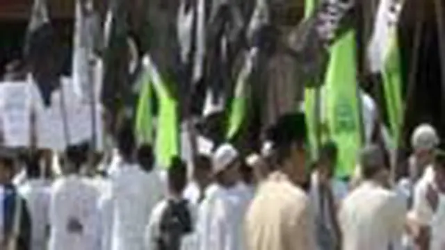 Walikota Banda Aceh Berdemo di DPRA