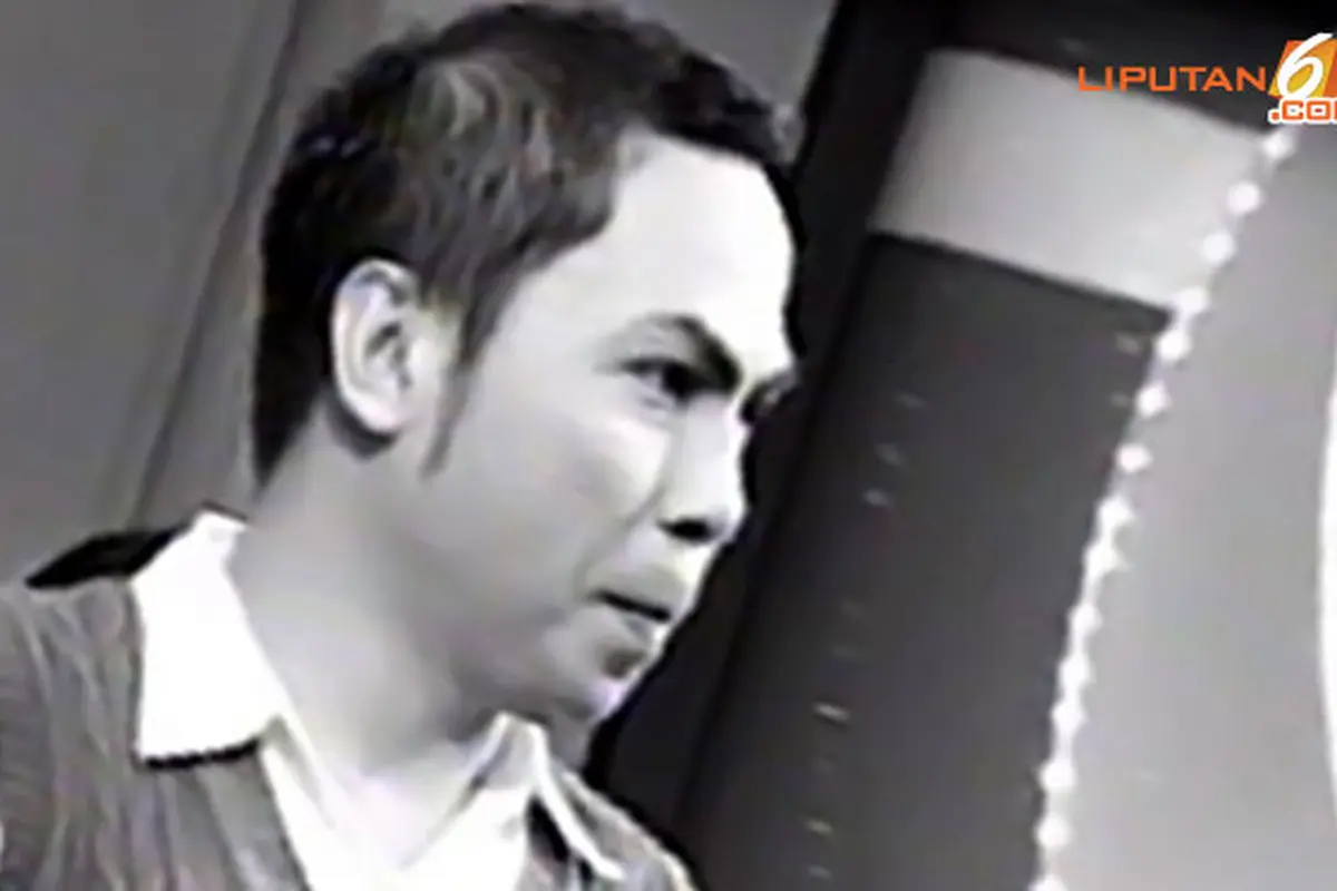 tata-dado-bw-130319b.jpg