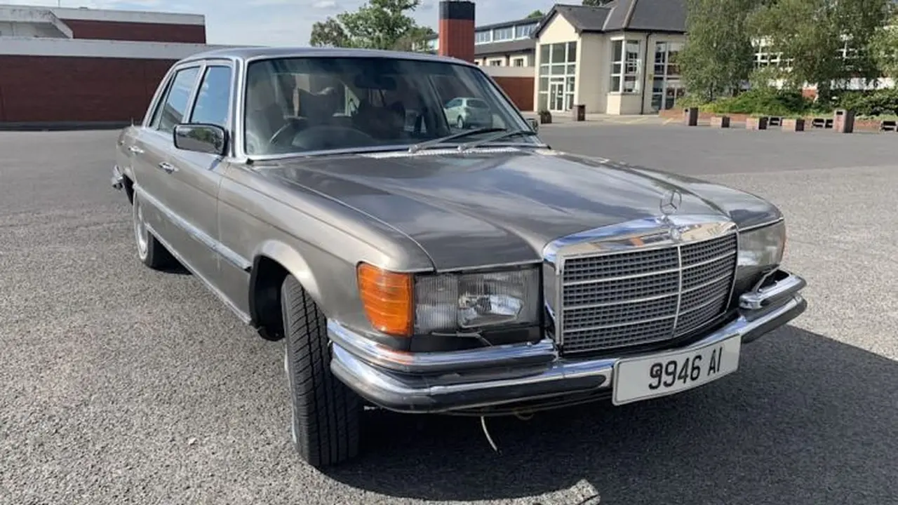 Mercedes-Benz 450 SEL Bekas Milik Bono Vokalis U2 (Autoblog)