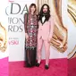 Red Carpet CFDA 2016 menampilkan sederetan selebritas ternama dunia dalam balutan pakaian terbaik mereka, seperti apakah? Lihat di sini.