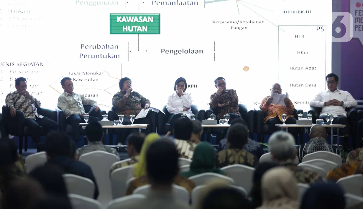 Suasana acara "KPK Mendengar" dalam rangka peringatan anti korupsi sedunia di Gedung KPK, Jakarta, Senin (9/12/2019). KPK menggelar peringatan Hakordia 2019 dengan tema “Bersama Melawan Korupsi Mewujudkan Indonesia Maju”. (Liputan6.com/Faizal Fanani)