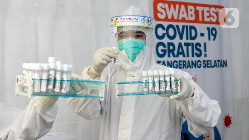 Ratusan Orang Test Swab Massal Gratis di Tangsel