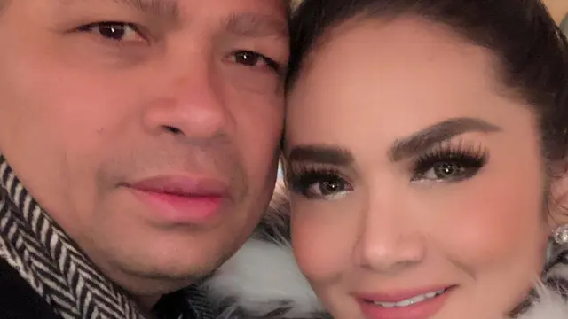 Krisdayanti dan Raul Lemos
