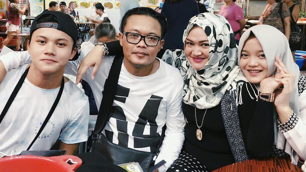 [Bintang] Keluarga Sule