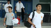 Timnas China U-23 saat latihan di Stadion SPOrT Jabar, Jalan Arcamanik, Bandung, Senin (13/8/2018). jelang laga perdana di penyisihan Grup C Asian Games 2018. (Bola.com/Muhammad Ginanjar)