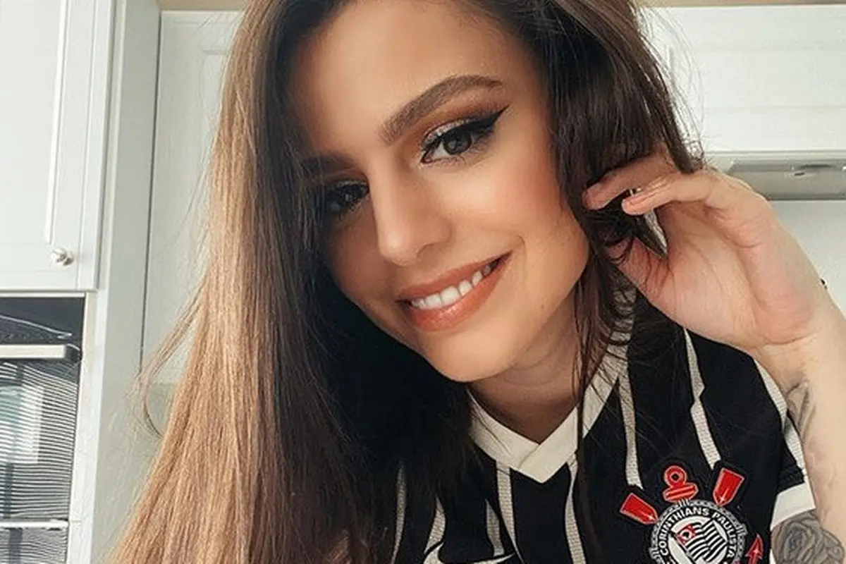 Penyanyi Cher Lloyd
