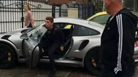 Verstappen Pilih Porsche 911 Terganas untuk Mobil Harian 
