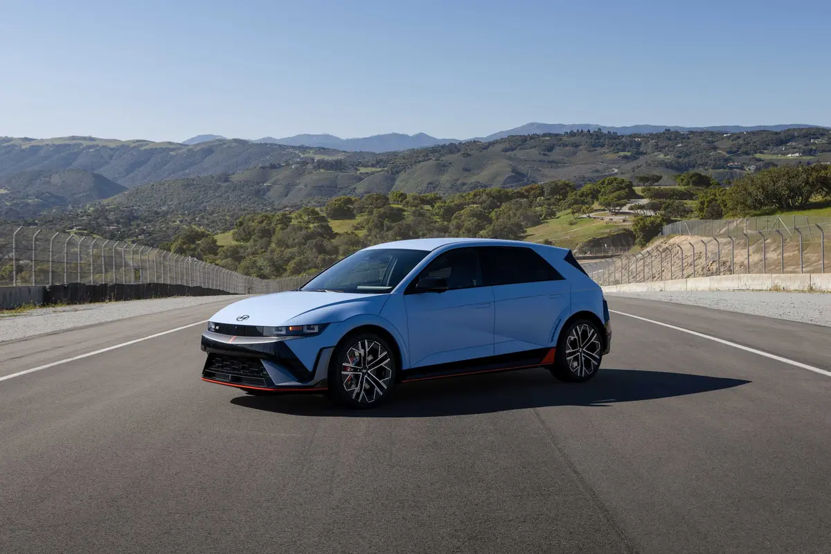 Hyundai Ioniq 5 N Jadi Mobil Listrik Performa Terbaek 2026 (Ist)