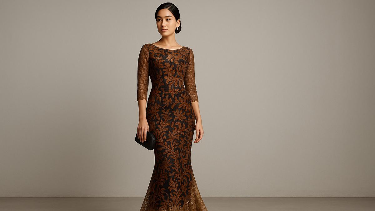 Biar Enggak Terkesan Kaku, Ini Cara Styling Long Dress Brokat agar Lebih Modern