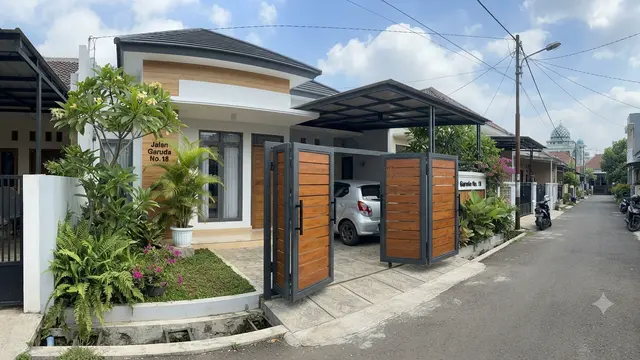 Model Gerbang Rumah Kecil yang Elegan Model Lipat Dua Daun