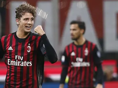 AC Milan menaklukkan Juventus 1-0 pada pertandingan pekan ke-9 Serie A 2016-2017, di San Siro, Minggu (23/10/2016) dini hari WIB. Manuel Locatelli mencetak gol kemenangan AC Milan. (AFP/Marco Bertorello)